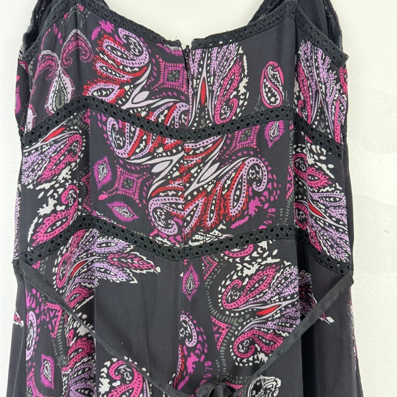 Vintage Y2K bebe 100% Silk Paisley Ruffle Maxi
Fairy Whimsigoth Boho Slip Dress - Picture 7 of 8